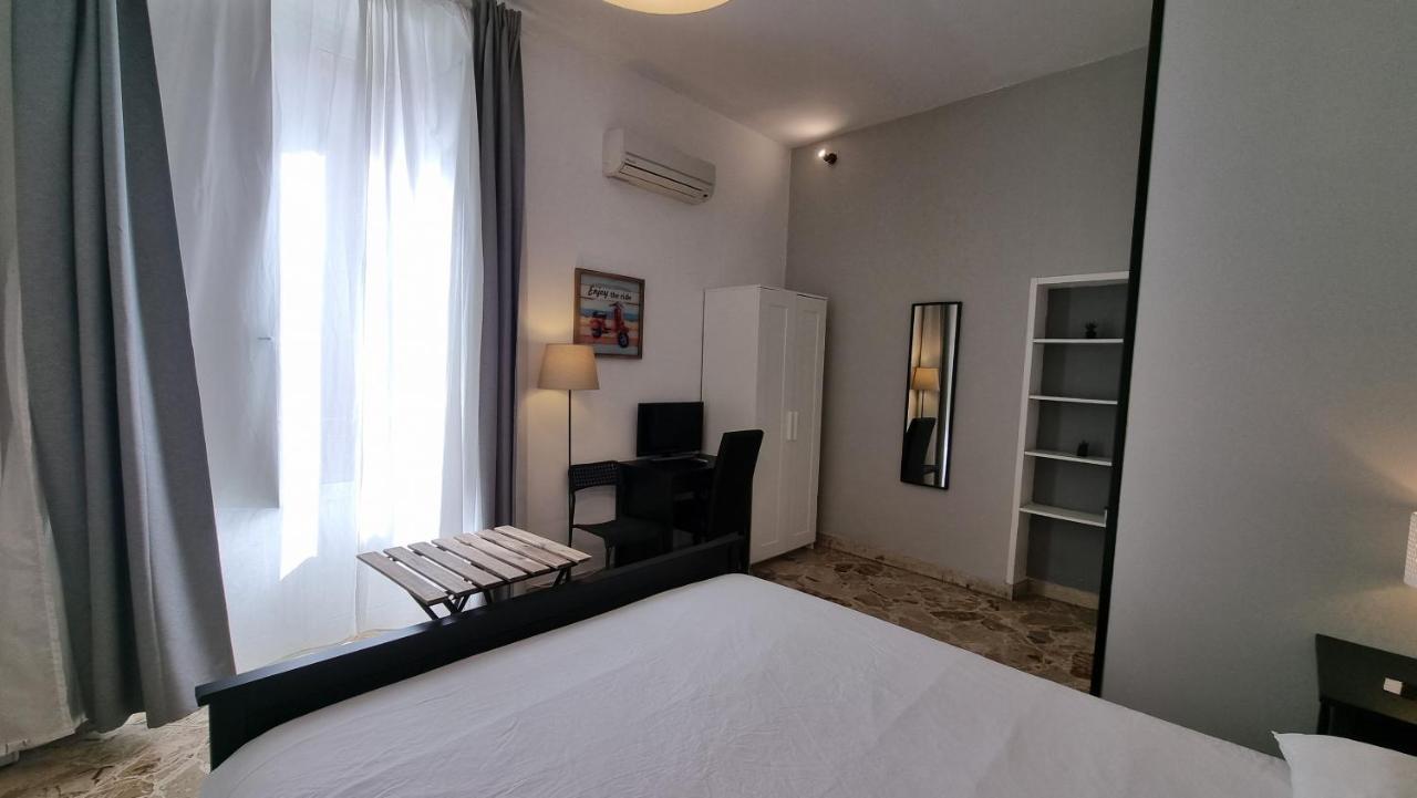 Palermo Amari Bed & Breakfast ภายนอก รูปภาพ